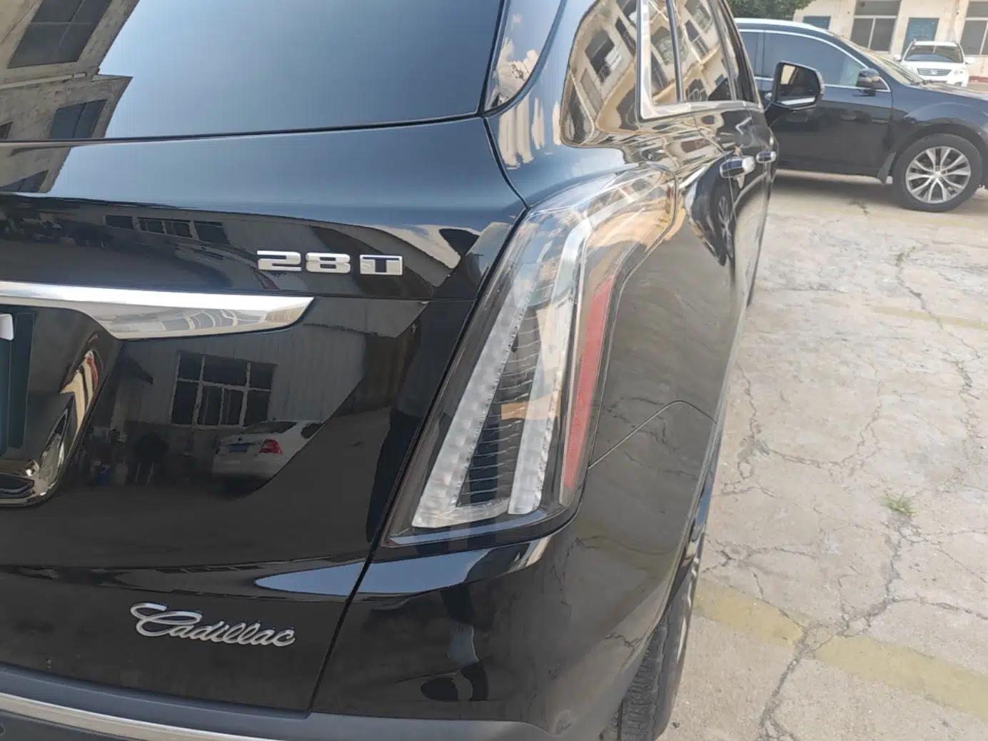 Cadillac XT5 2018 28T Four-Wheel Drive Luxury Model — миниатюра 9