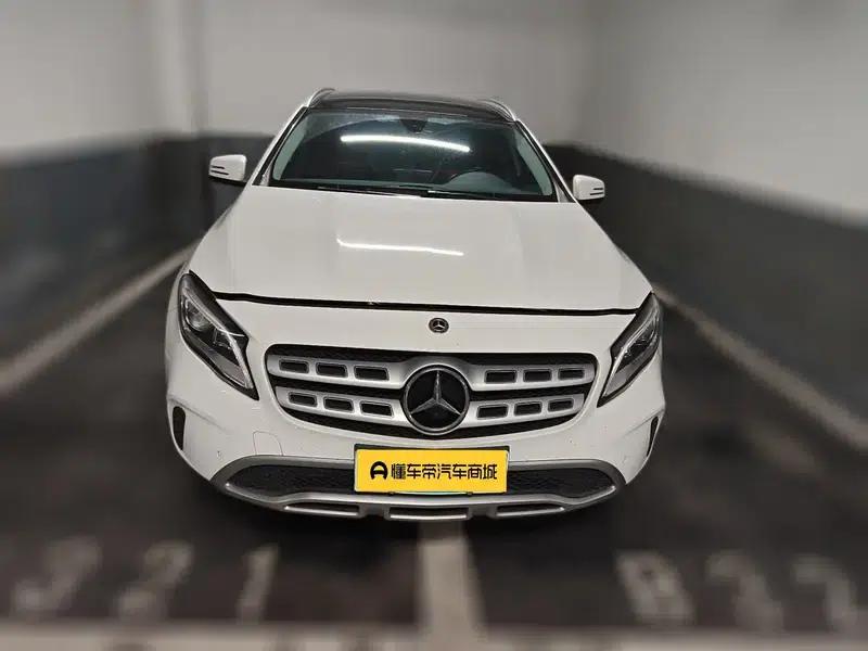 2018 Mercedes-Benz GLA 200 Fashion Edition — миниатюра 2