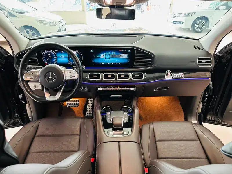 Mercedes-Benz GLS 2023 Facelift GLS 450 4MATIC Fashion Model — миниатюра 17