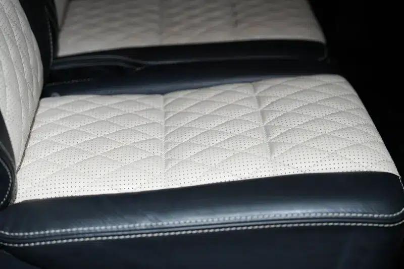2016 Mercedes-Benz G-Class AMG 63 Edition 463 — миниатюра 13