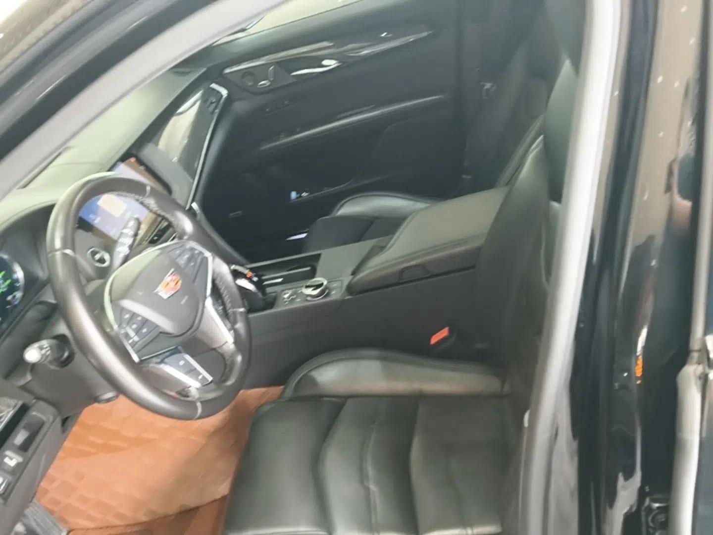 Cadillac CT6 2019 28T Leading Sport Model — миниатюра 28