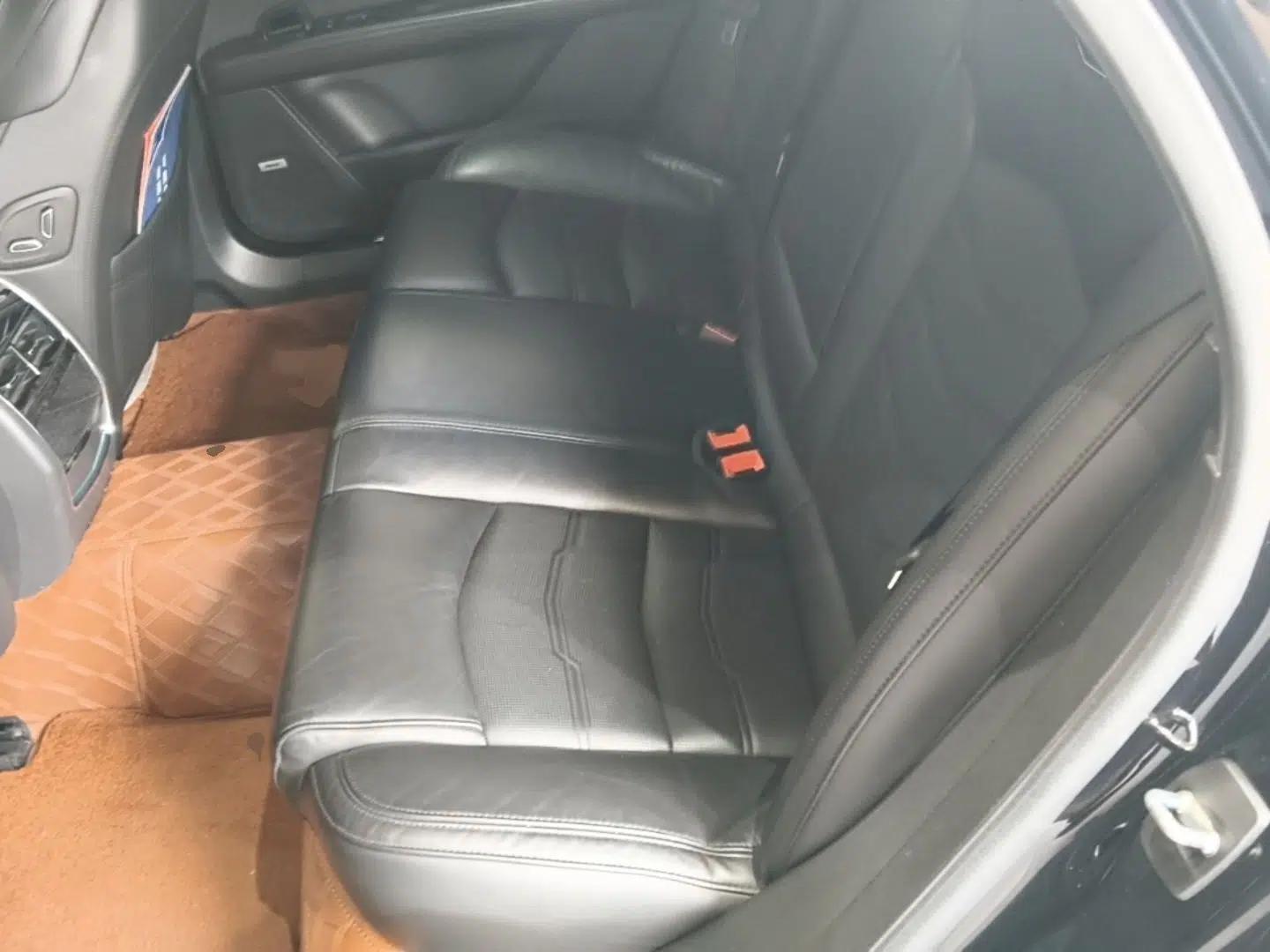 Cadillac CT6 2019 28T Leading Sport Model — миниатюра 31