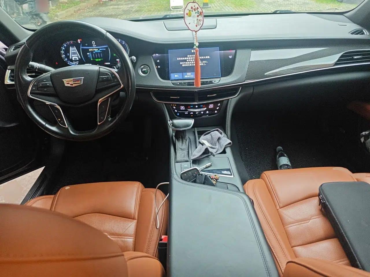 Cadillac CT6 2017 28T Premier Model — миниатюра 9