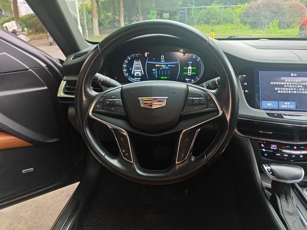 Cadillac CT6 2017 28T Premier Model — миниатюра 10