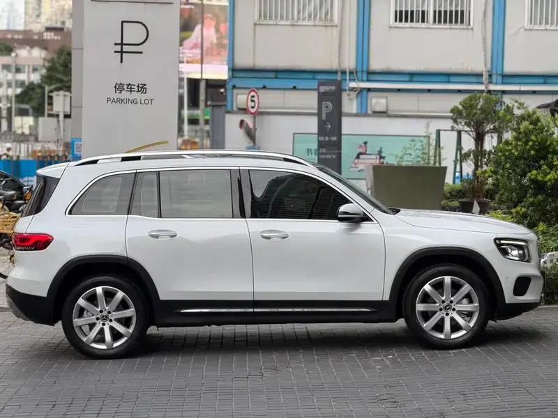 Mercedes-Benz GLB 2021 Fashion Edition — миниатюра 7