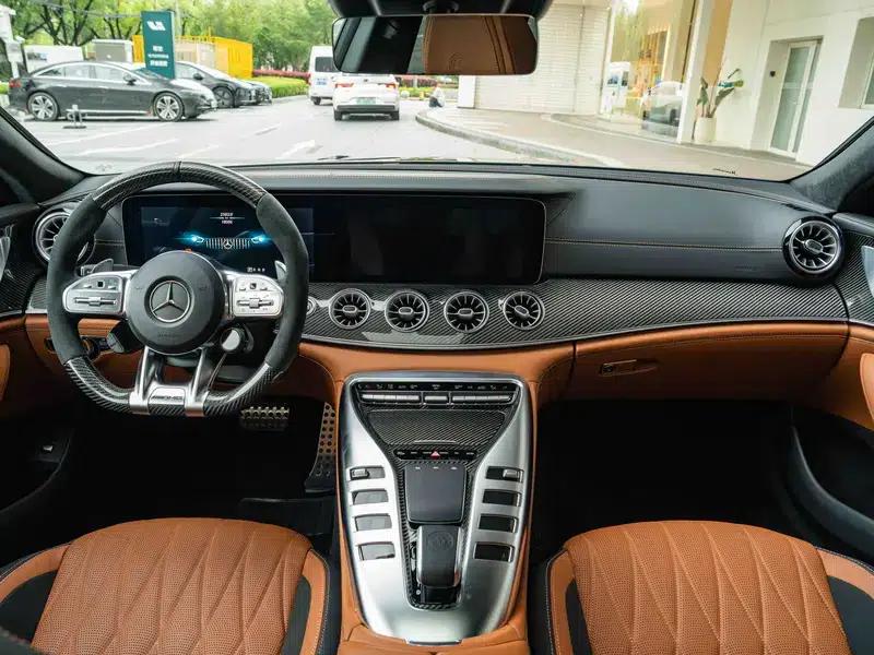 2019 AMG GT 63 S 4MATIC+ four-door coupe — миниатюра 15