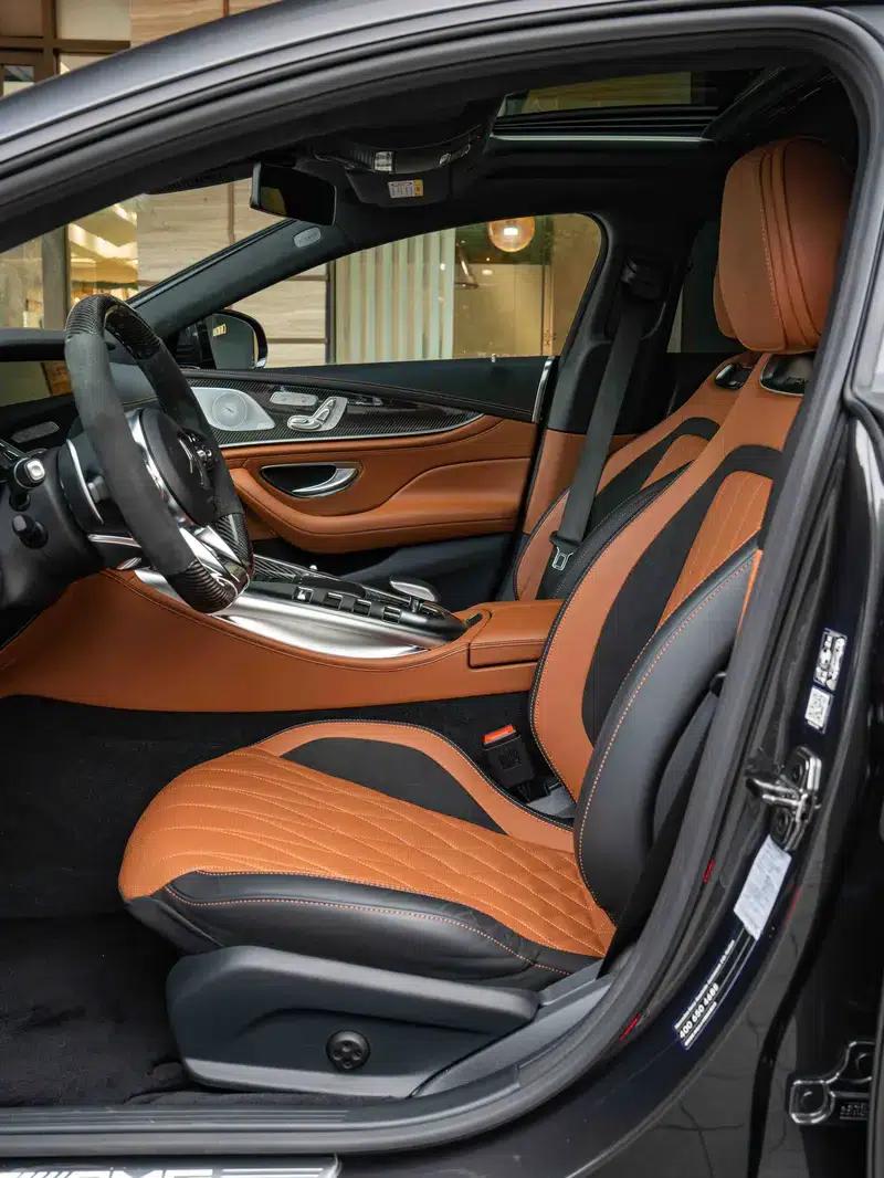 2019 AMG GT 63 S 4MATIC+ four-door coupe — миниатюра 18