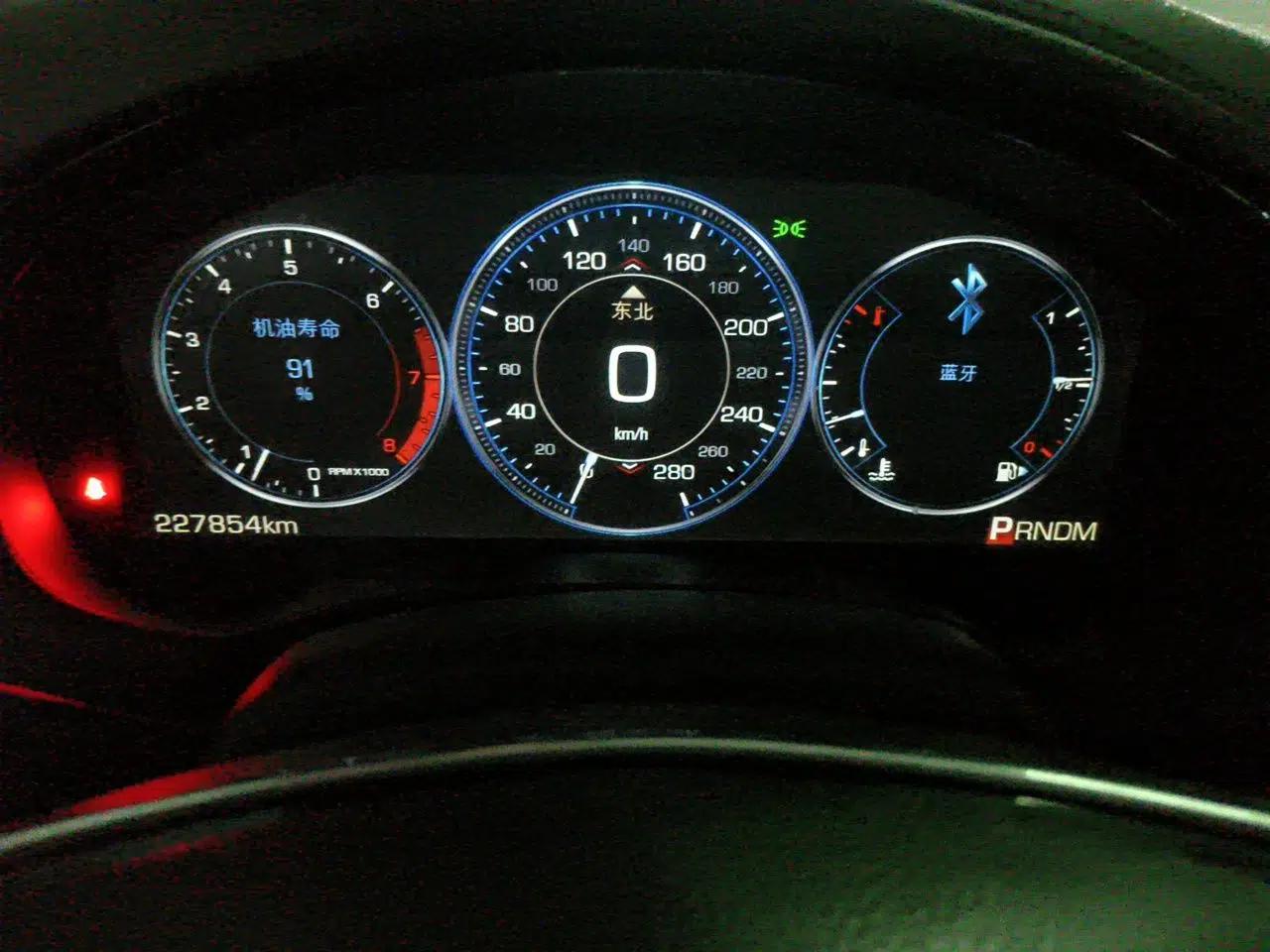 Cadillac XTS 2013 28T Leading Model — миниатюра 11