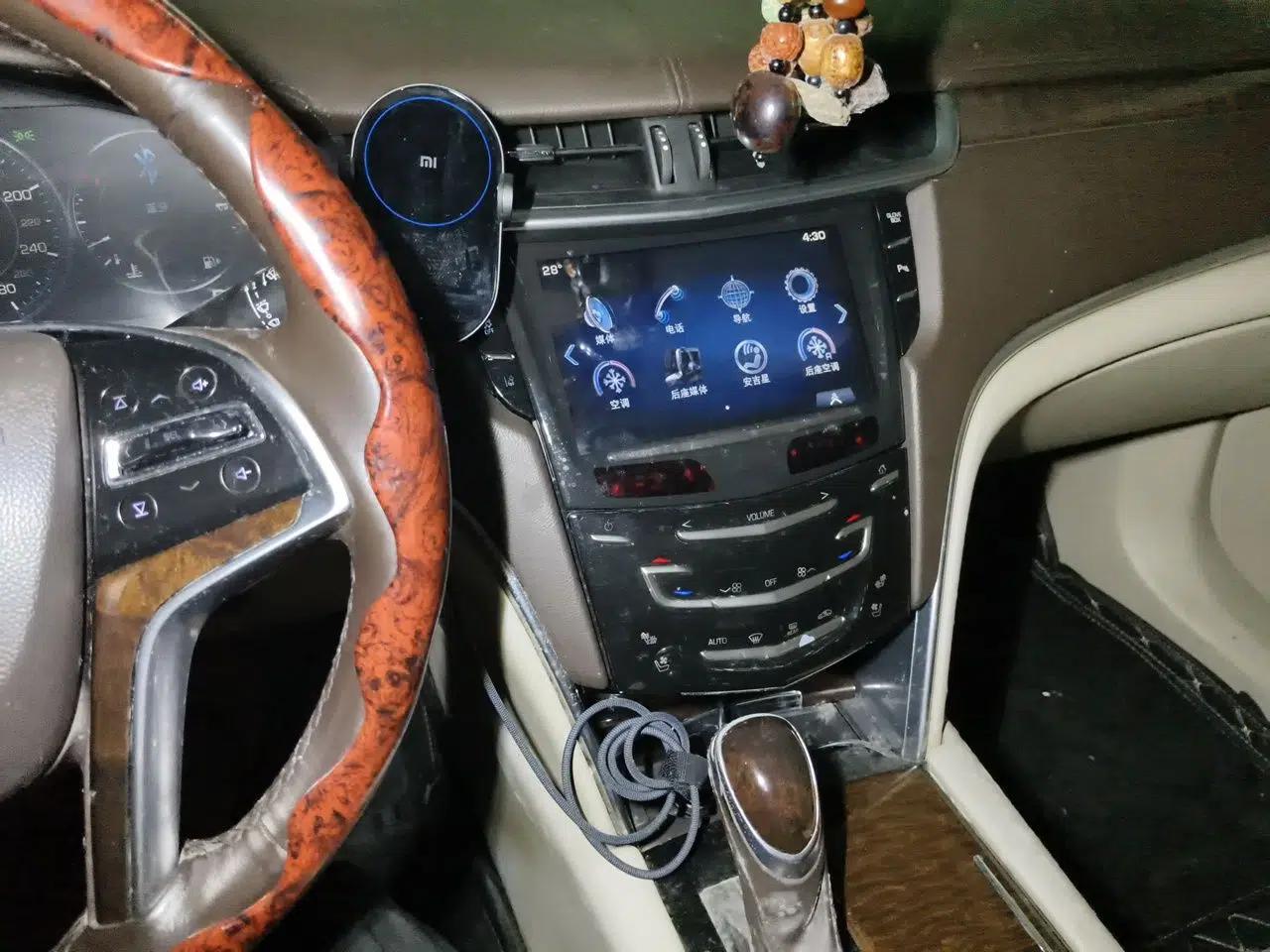 Cadillac XTS 2013 28T Leading Model — миниатюра 13