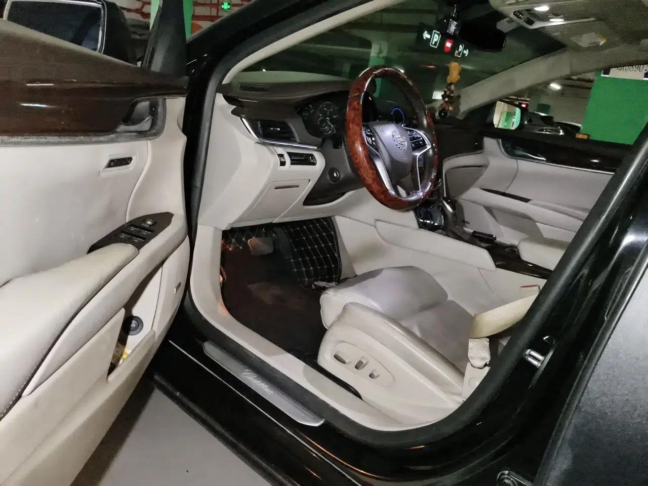 Cadillac XTS 2013 28T Leading Model — миниатюра 16