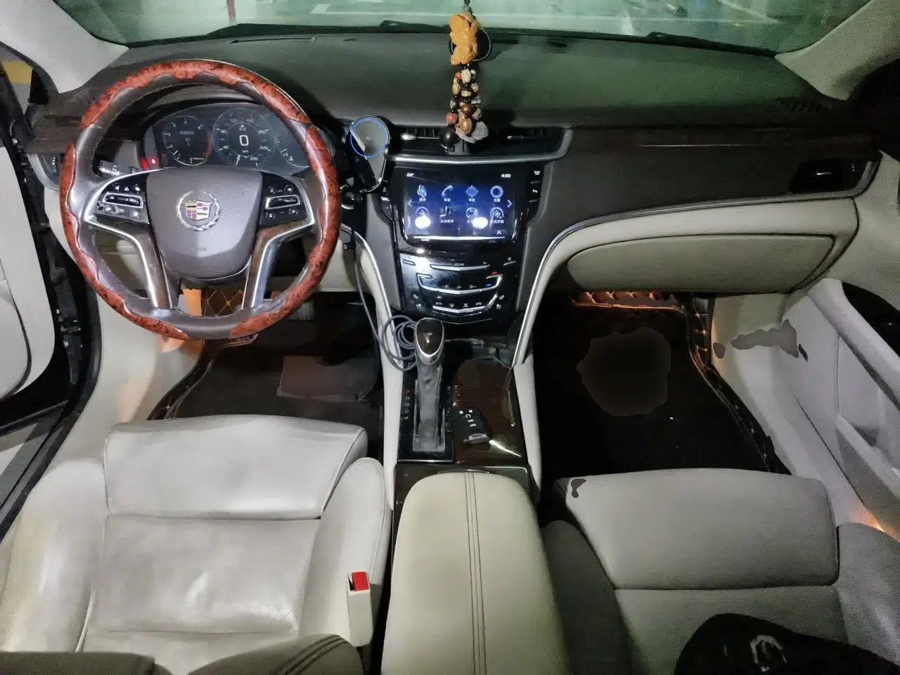Cadillac XTS 2013 28T Leading Model — миниатюра 9