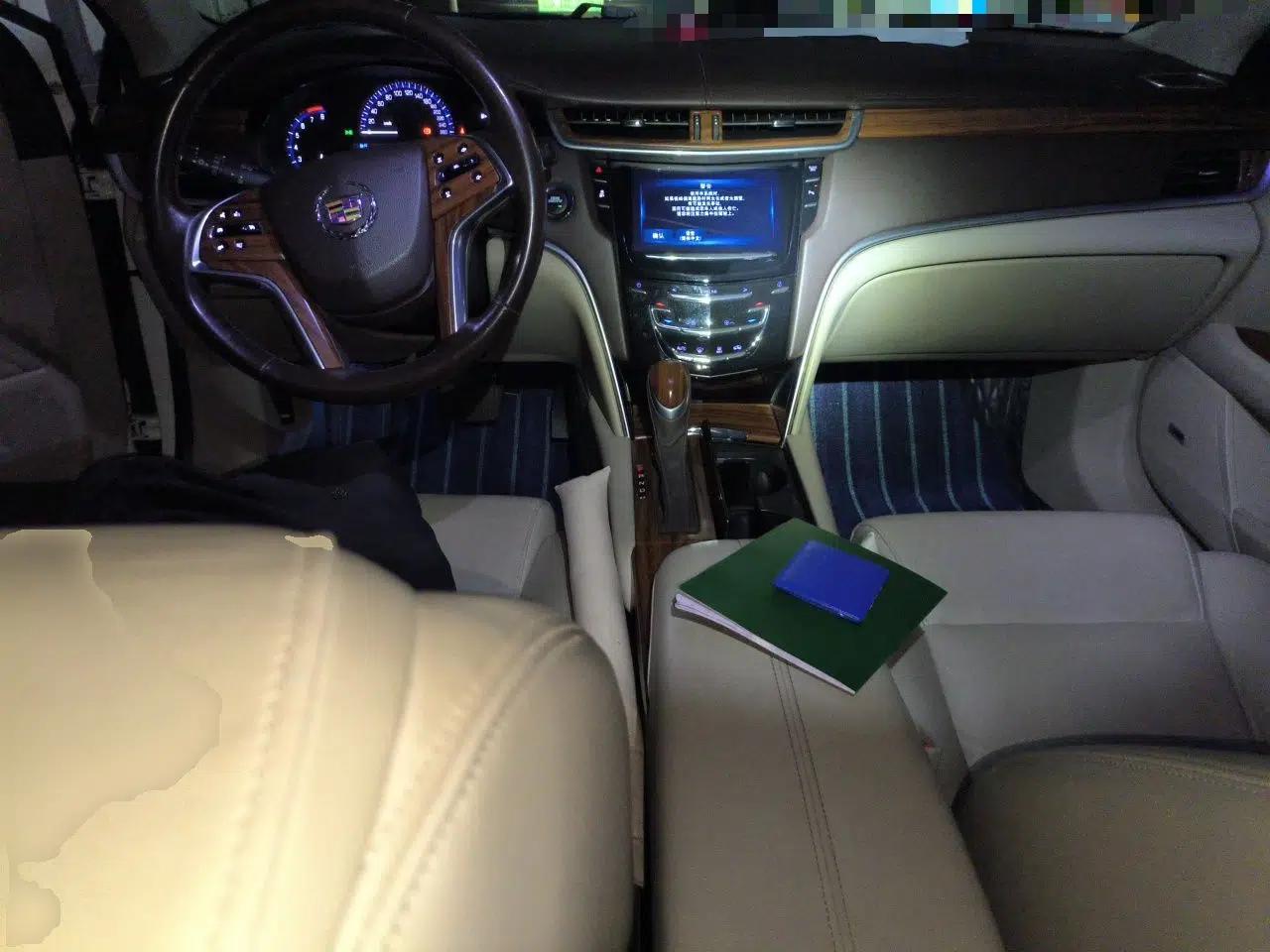 Cadillac XTS 2015 28T Elite Model — миниатюра 9