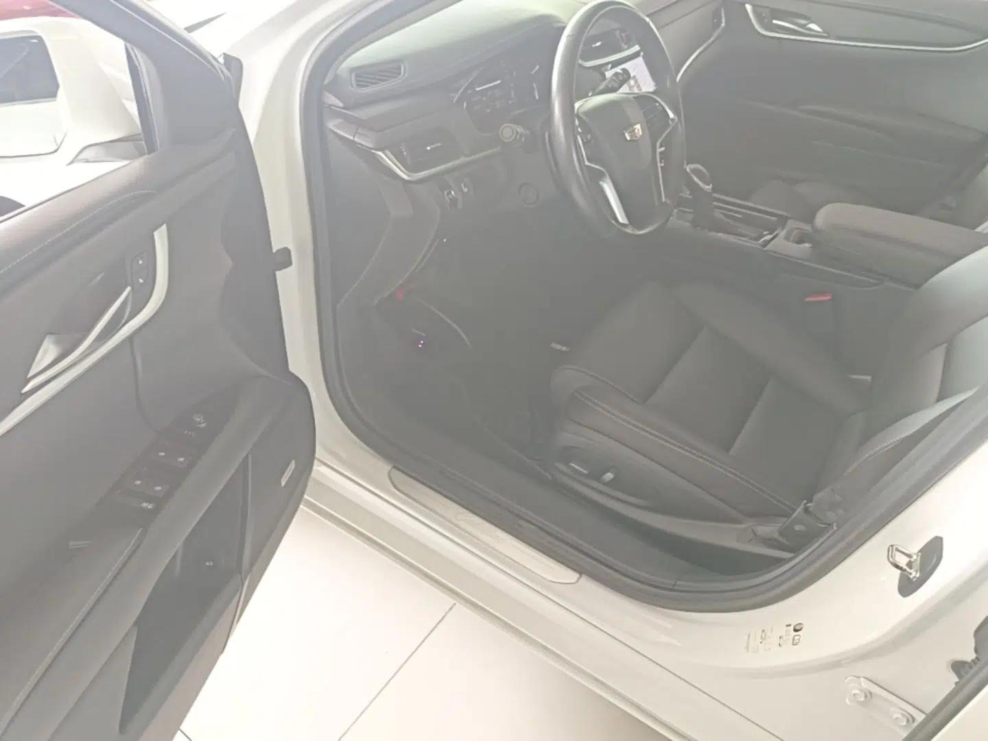 Cadillac XTS 2018 28T Tech Edition — миниатюра 18