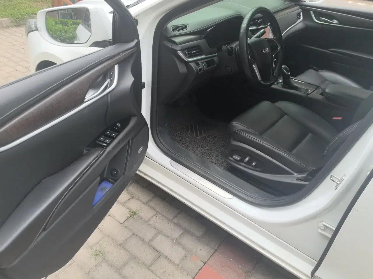 Cadillac XTS 2018 28T Elite Edition — миниатюра 19