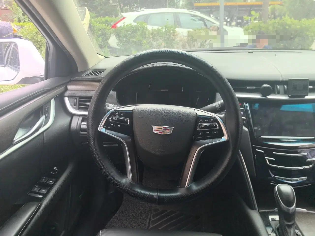 Cadillac XTS 2018 28T Elite Edition — миниатюра 9