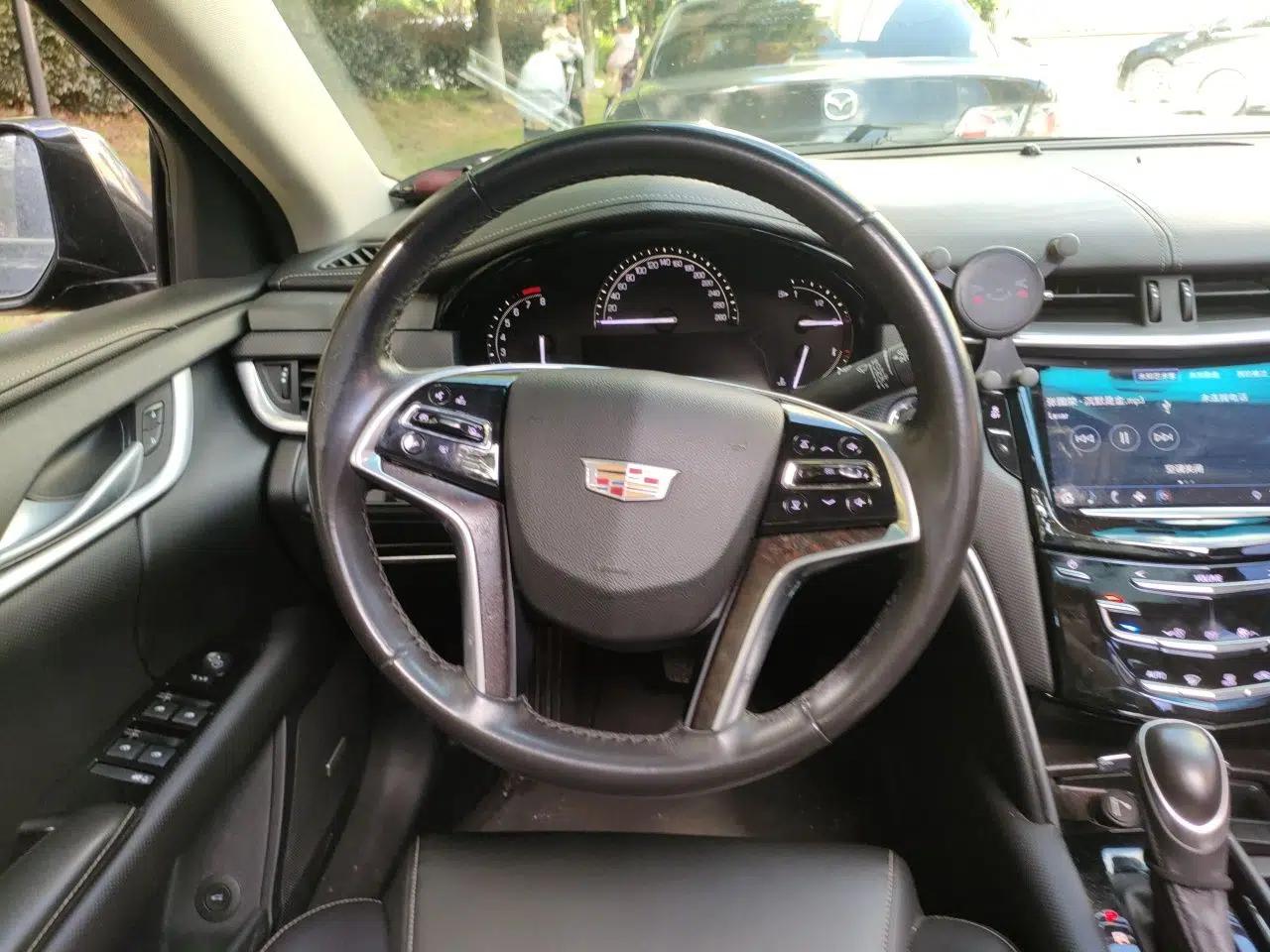 Cadillac XTS 2018 28T Tech Edition — миниатюра 10