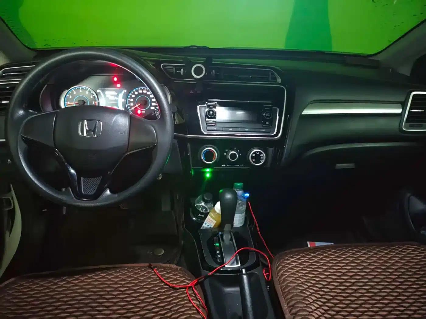 2017 Honda Crider 1.5L CVT Comfort Edition — миниатюра 3