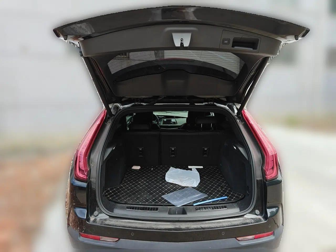 Cadillac XT4 2020 Revised Version 28T Two-Wheel Drive Leading Edition — миниатюра 19
