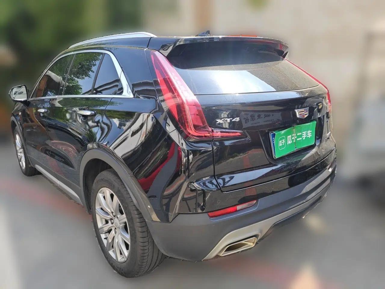 Cadillac XT4 2021 28T Two-Wheel Drive Leading Version — миниатюра 4