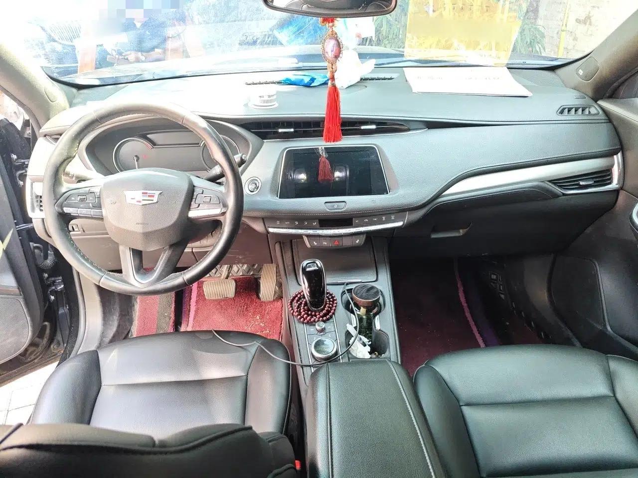 Cadillac XT4 2021 28T Two-Wheel Drive Leading Version — миниатюра 9
