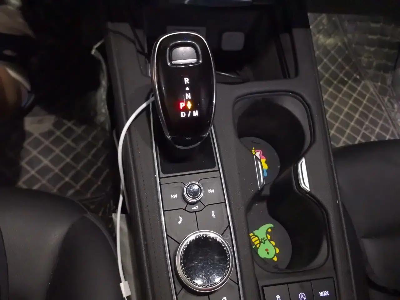 Cadillac XT4 2021 28T Two-Wheel Drive Leading Version — миниатюра 14