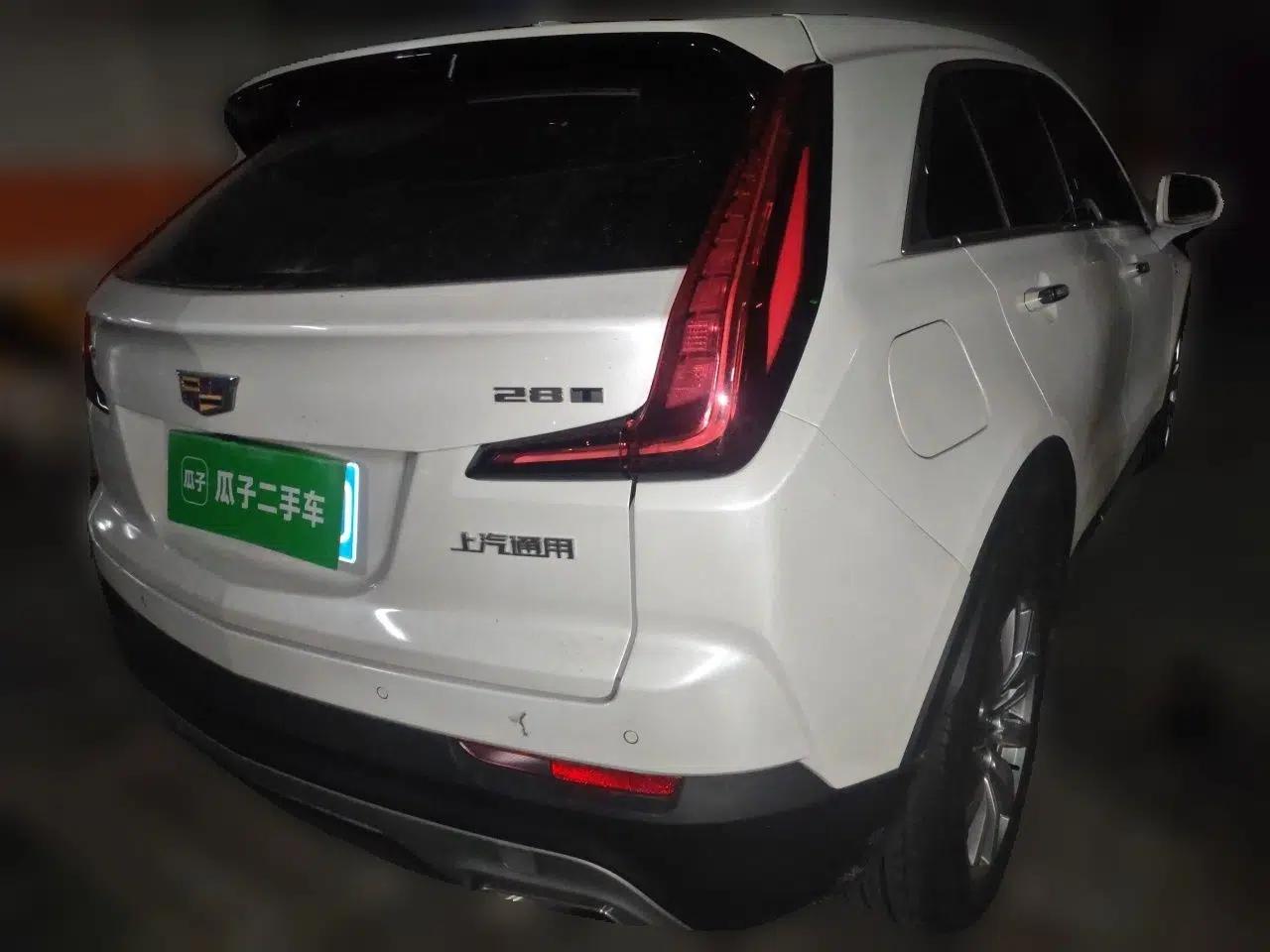 Cadillac XT4 2018 28T Two-Wheel Drive Leading Version — миниатюра 6