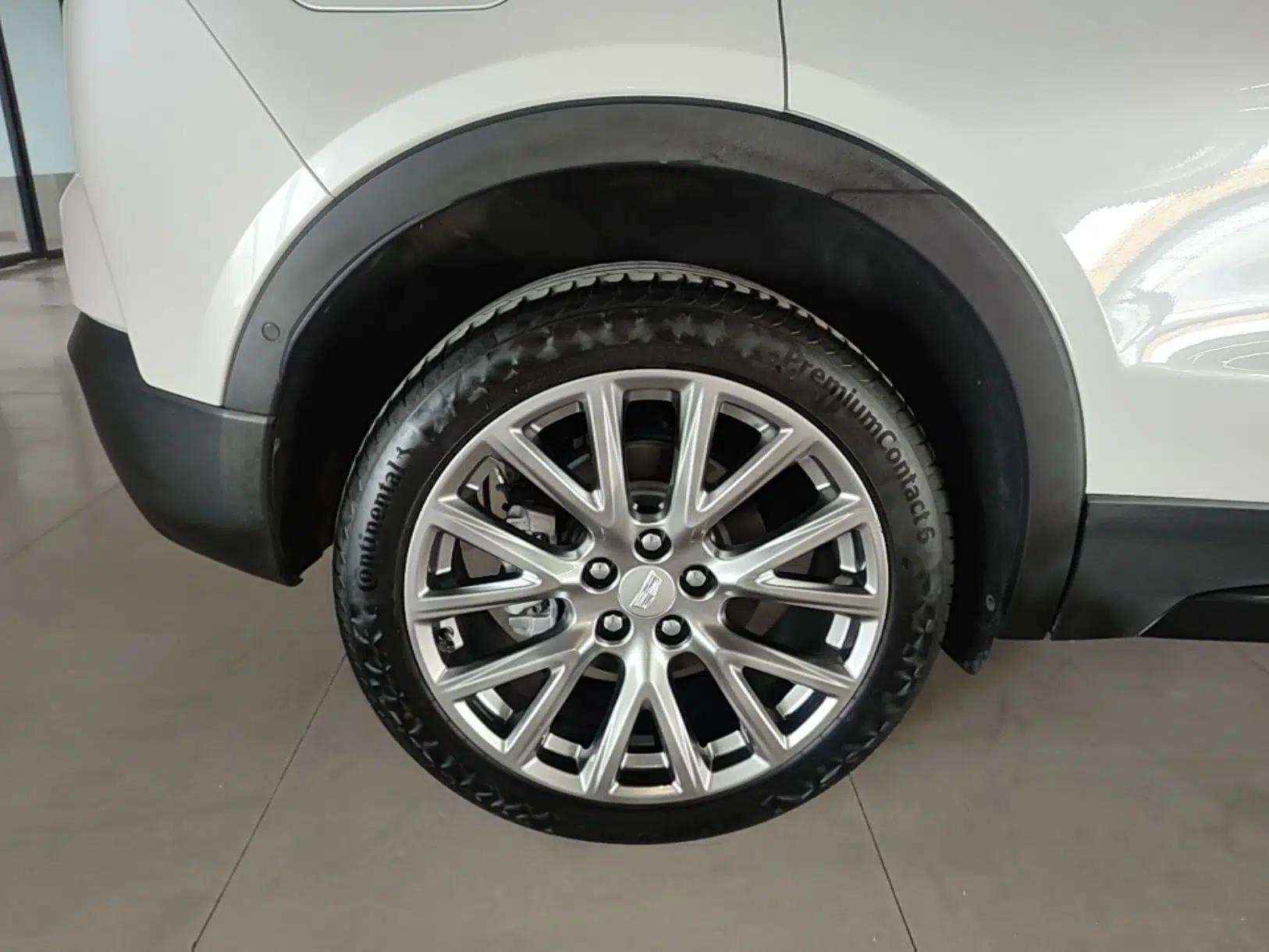 Cadillac XT4 2022 28T Four-Wheel Drive Platinum Edition — миниатюра 11