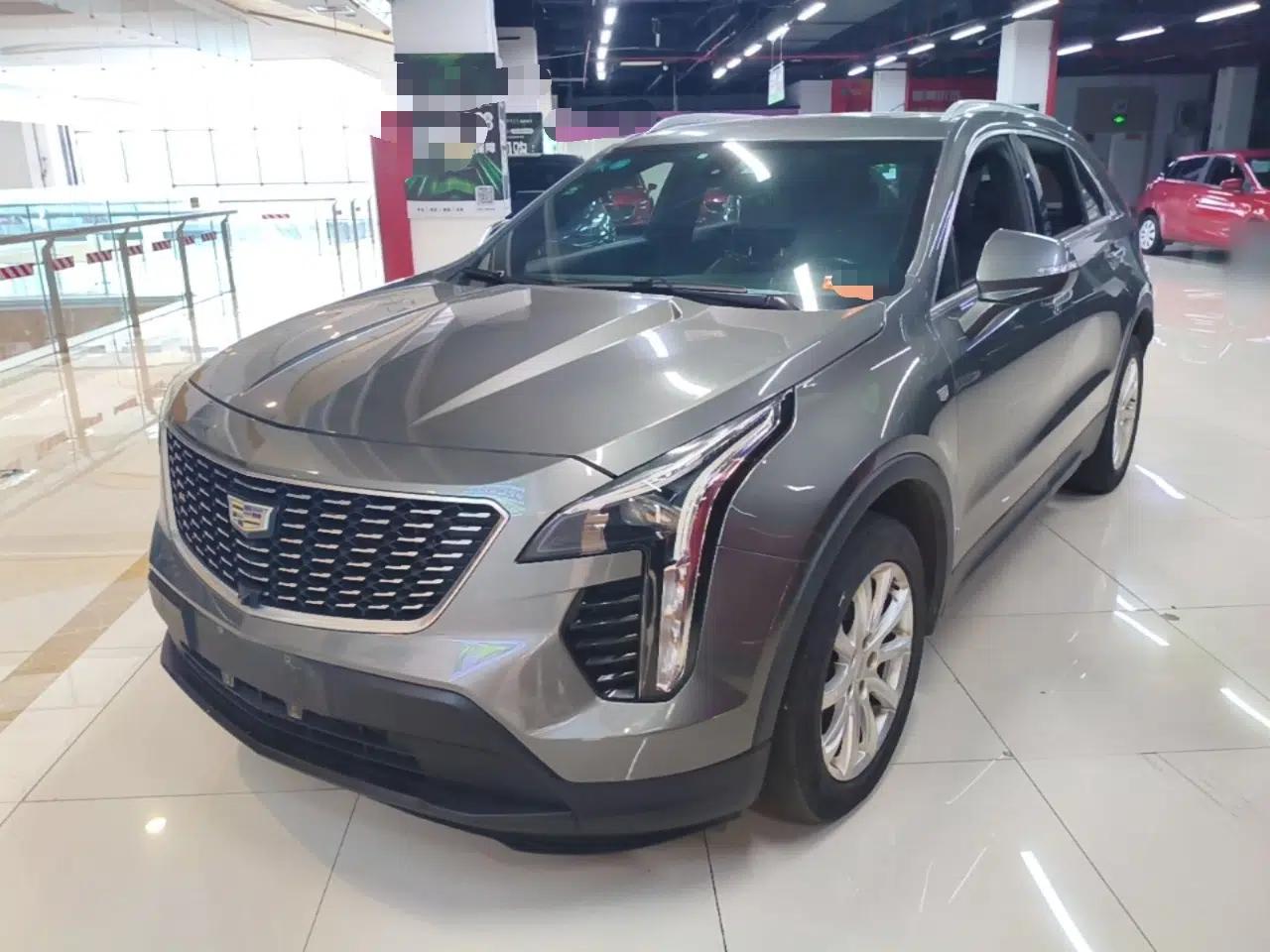 Cadillac XT4 2018 28T Two-Wheel Drive Tech Version — миниатюра 1
