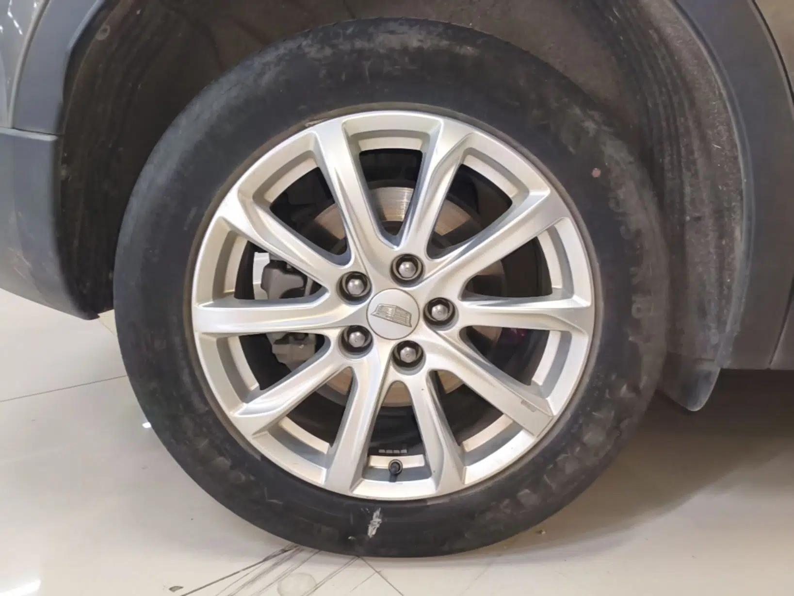 Cadillac XT4 2018 28T Two-Wheel Drive Tech Version — миниатюра 11