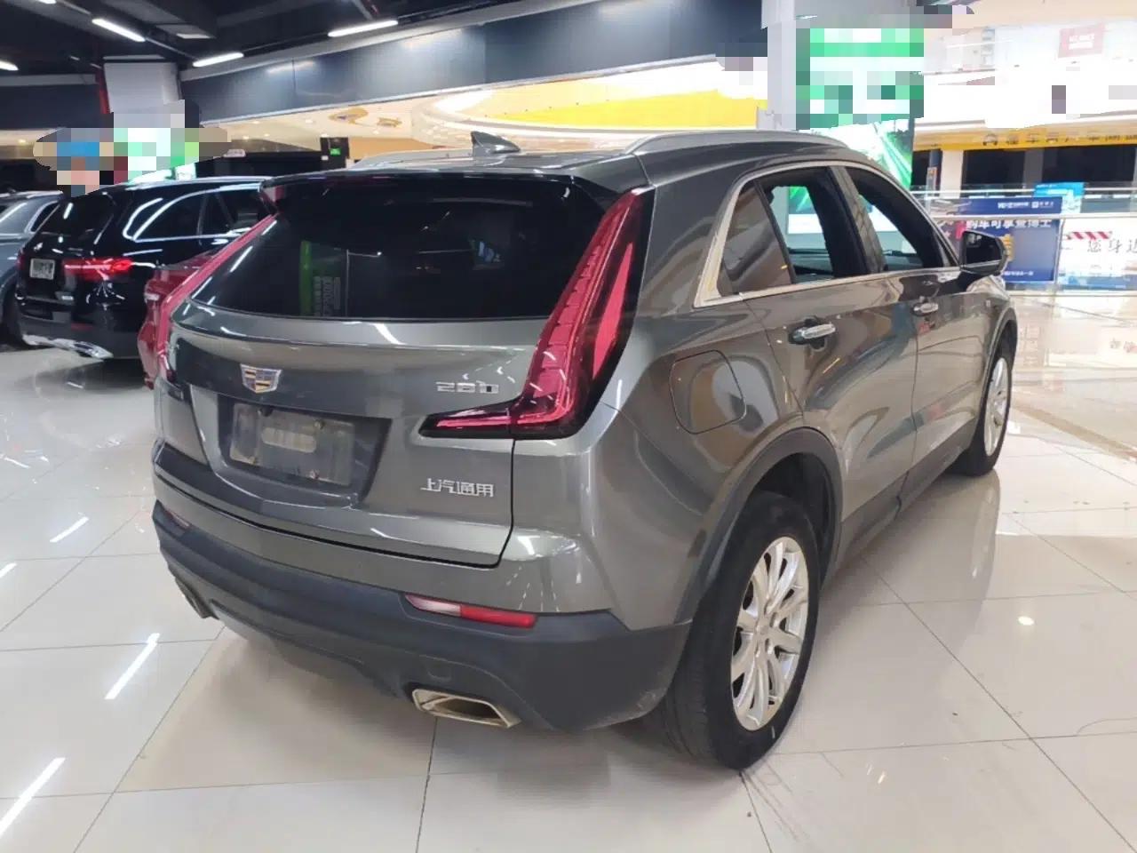Cadillac XT4 2018 28T Two-Wheel Drive Tech Version — миниатюра 6