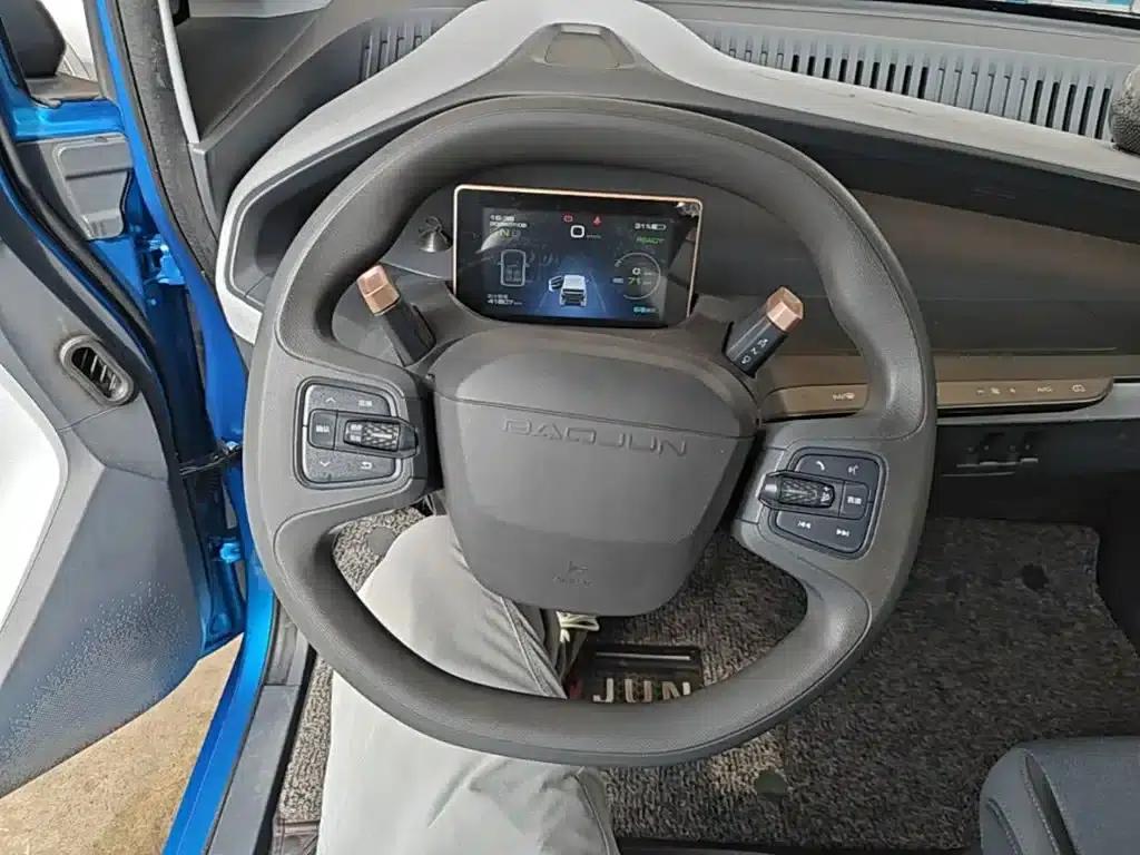 Baojun E200 2018 Smart Edition — миниатюра 11