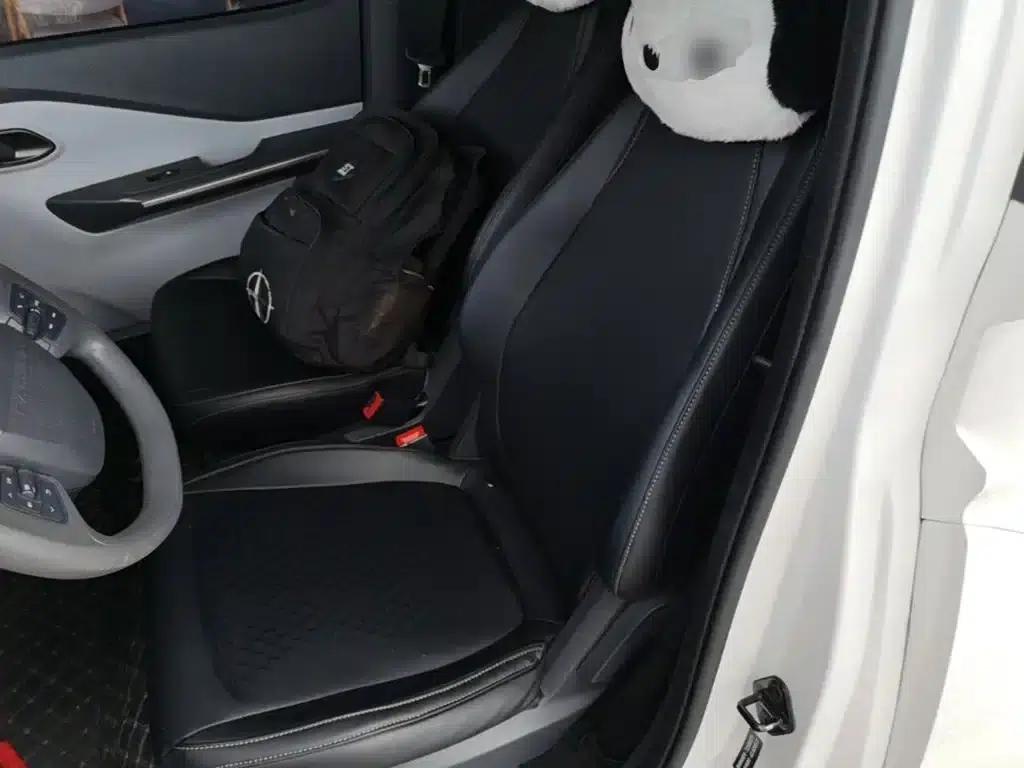Baojun E200 2020 Model 305KM Smart Edition — миниатюра 17