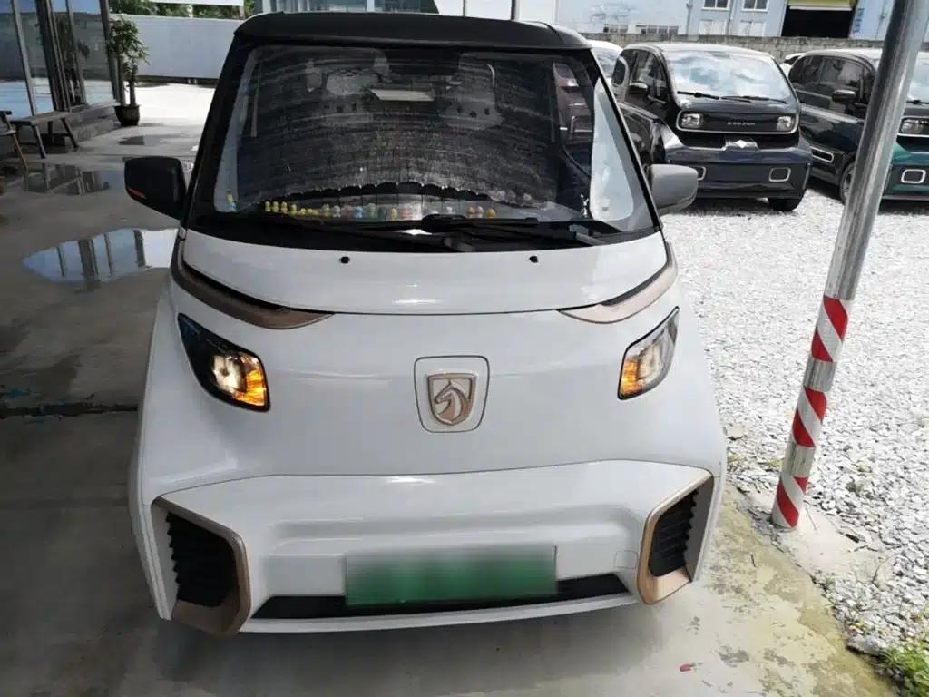 Baojun E200 2020 Model 305KM Smart Edition — миниатюра 3