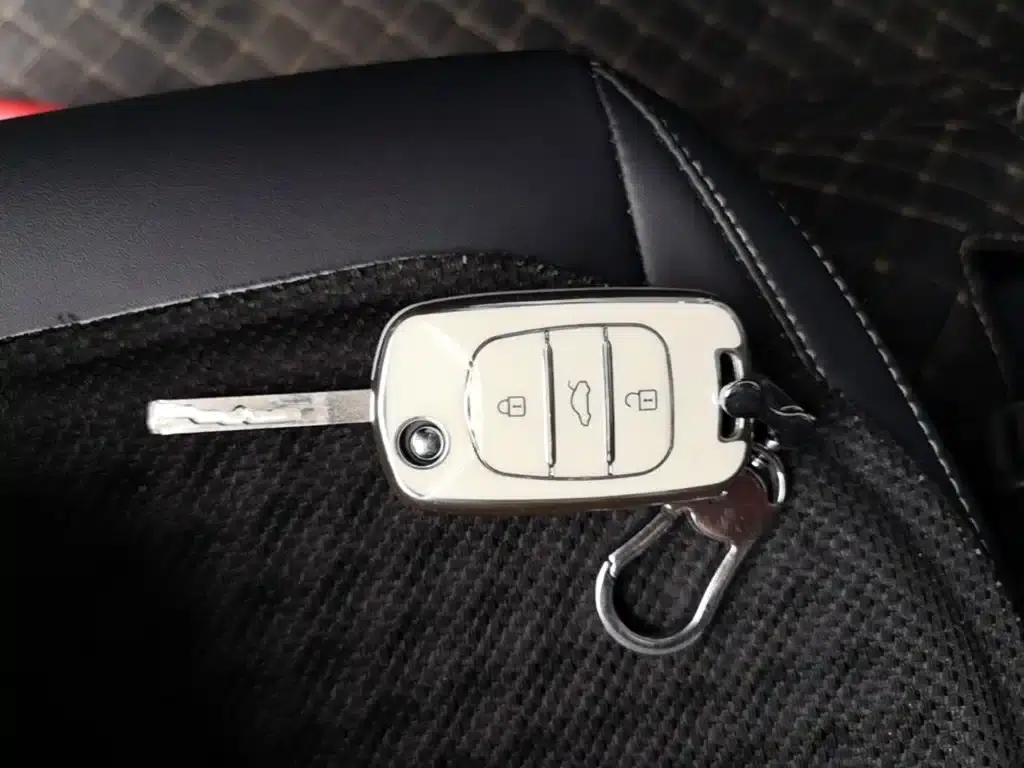 Baojun E200 2020 Model 305KM Smart Edition — миниатюра 9