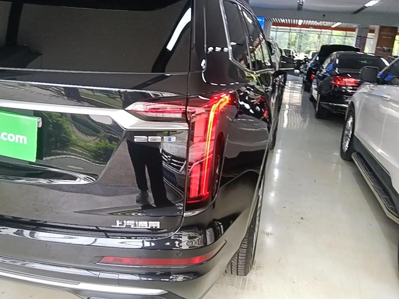 Cadillac XT6 2022 2.0T Six-Seater Four-Wheel Drive Luxury 120th Anniversary Limited Edition — миниатюра 9