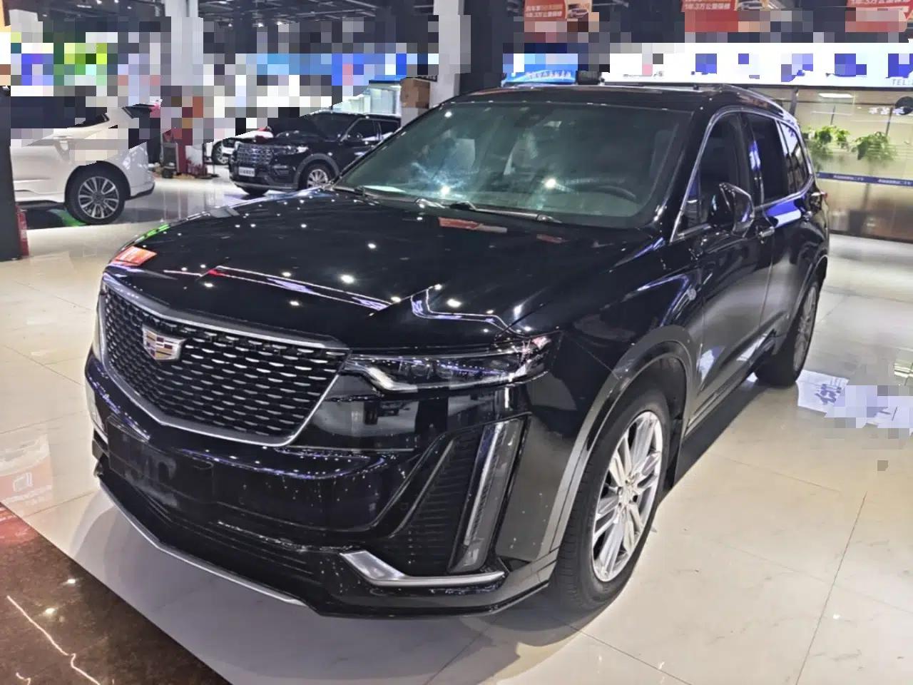 Cadillac XT6 2022 2.0T Six-Seater Two-Wheel-Drive Luxury Version — миниатюра 1