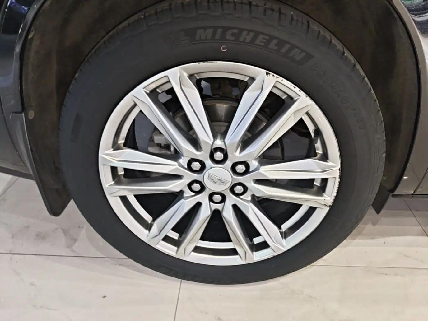 Cadillac XT6 2022 2.0T Six-Seater Two-Wheel-Drive Luxury Version — миниатюра 11