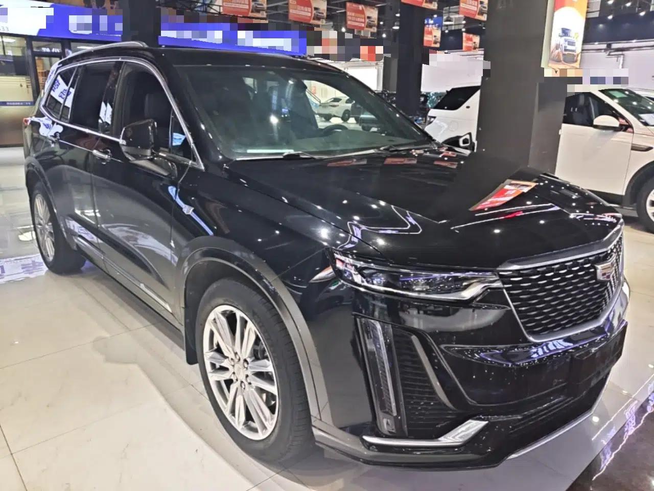Cadillac XT6 2022 2.0T Six-Seater Two-Wheel-Drive Luxury Version — миниатюра 3