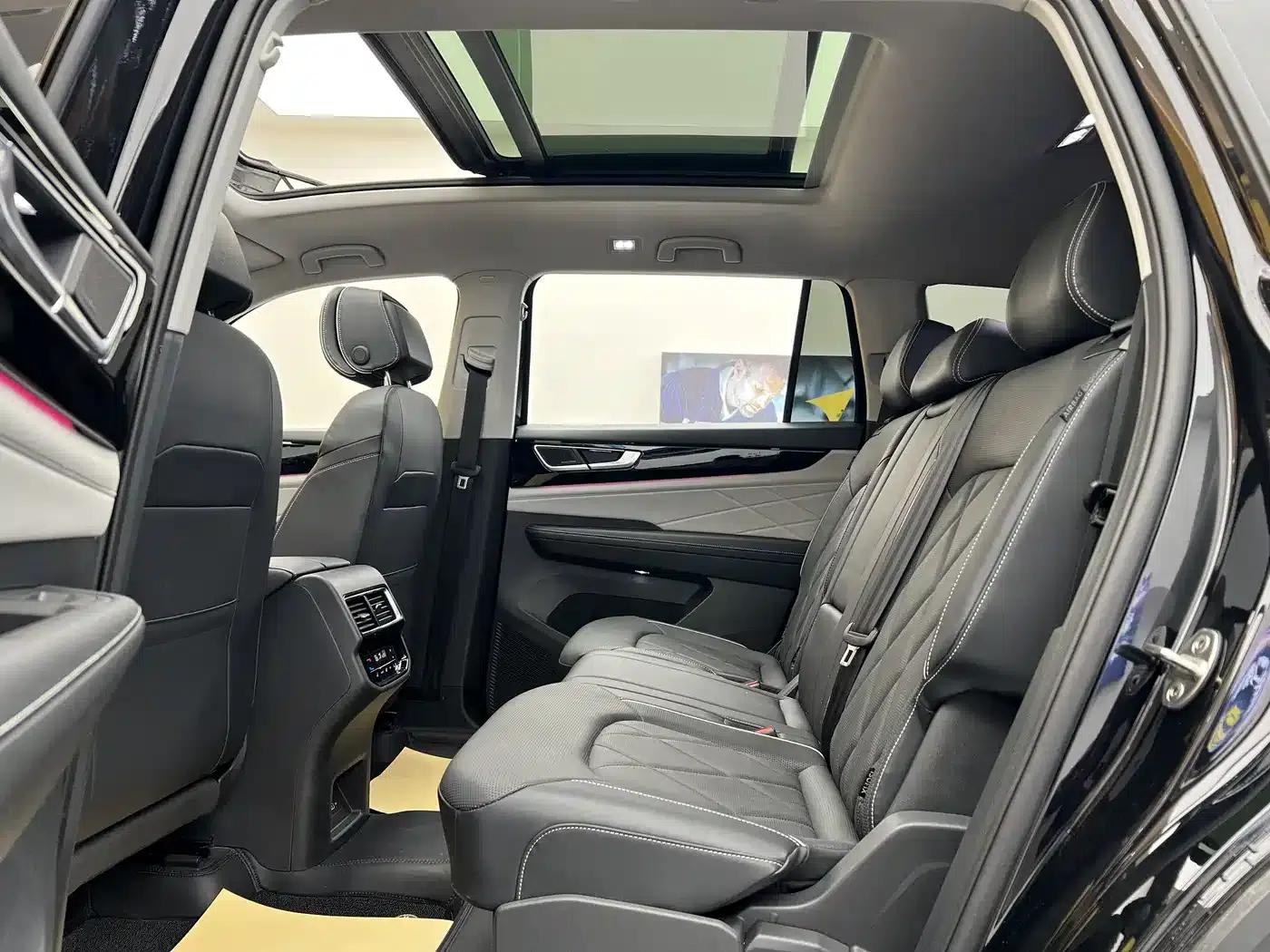 2024 Volkswagen Teramont 530 V6 AWD Supreme Flagship Edition — миниатюра 9