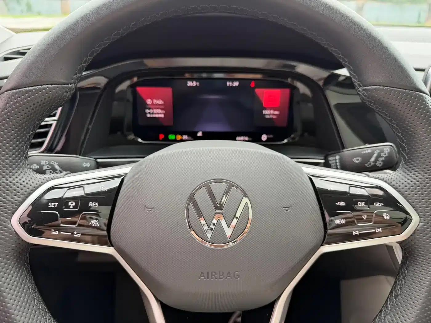 2023 Volkswagen Teramont 330TSI 2WD Premium Luxury Edition — миниатюра 12