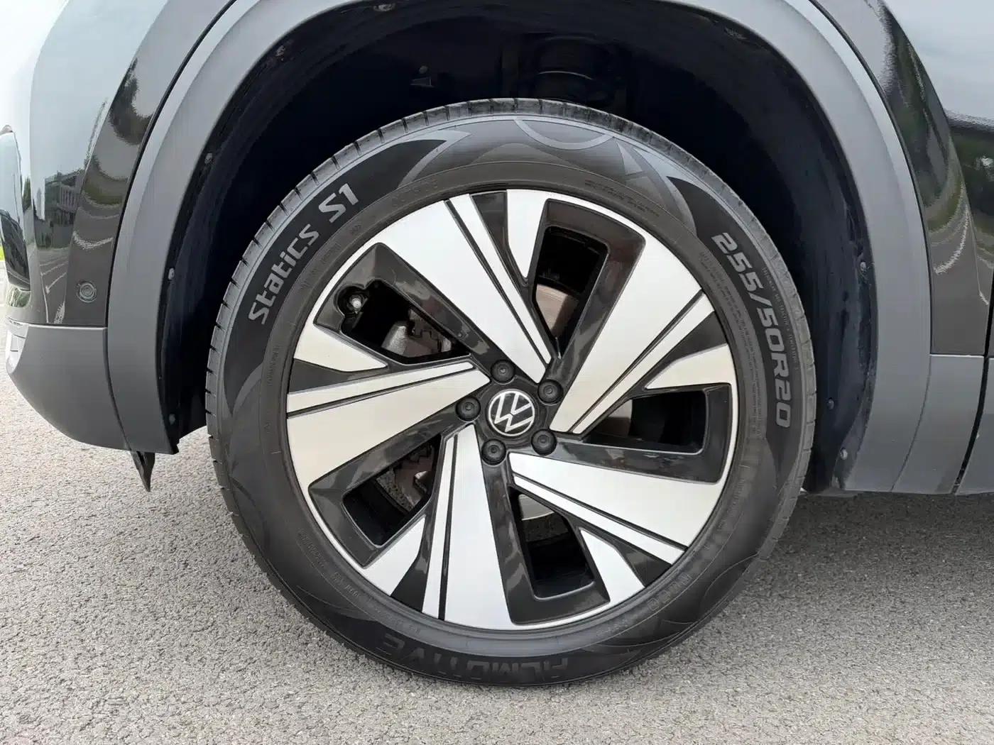 2023 Volkswagen Teramont 330TSI 2WD Premium Luxury Edition — миниатюра 26