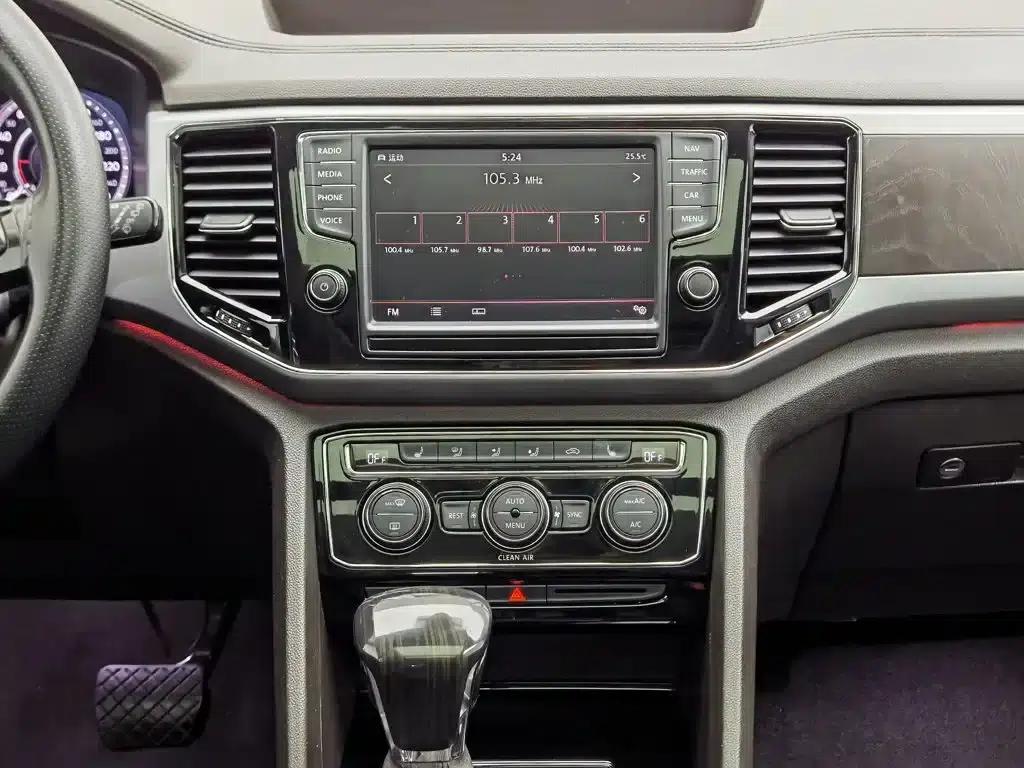 2017 Volkswagen Teramont 380TSI 4WD Flagship Edition — миниатюра 12
