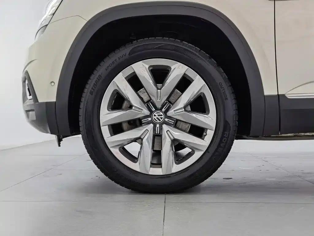 2017 Volkswagen Teramont 380TSI 4WD Flagship Edition — миниатюра 17