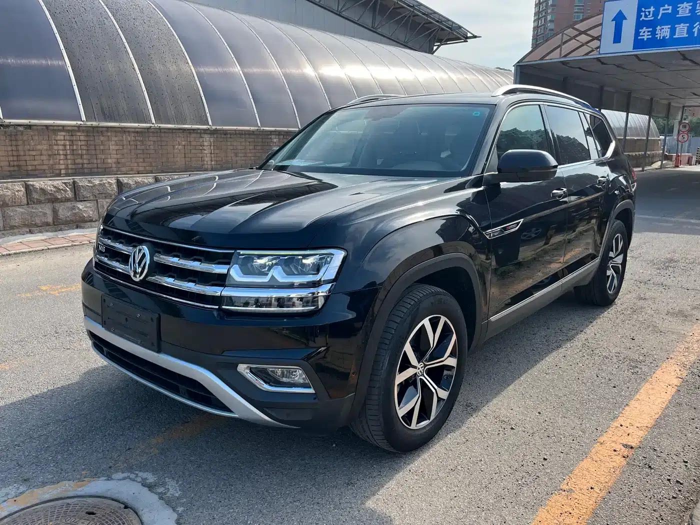 2017 Volkswagen Teramont 530 V6 AWD Luxury Edition — миниатюра 1