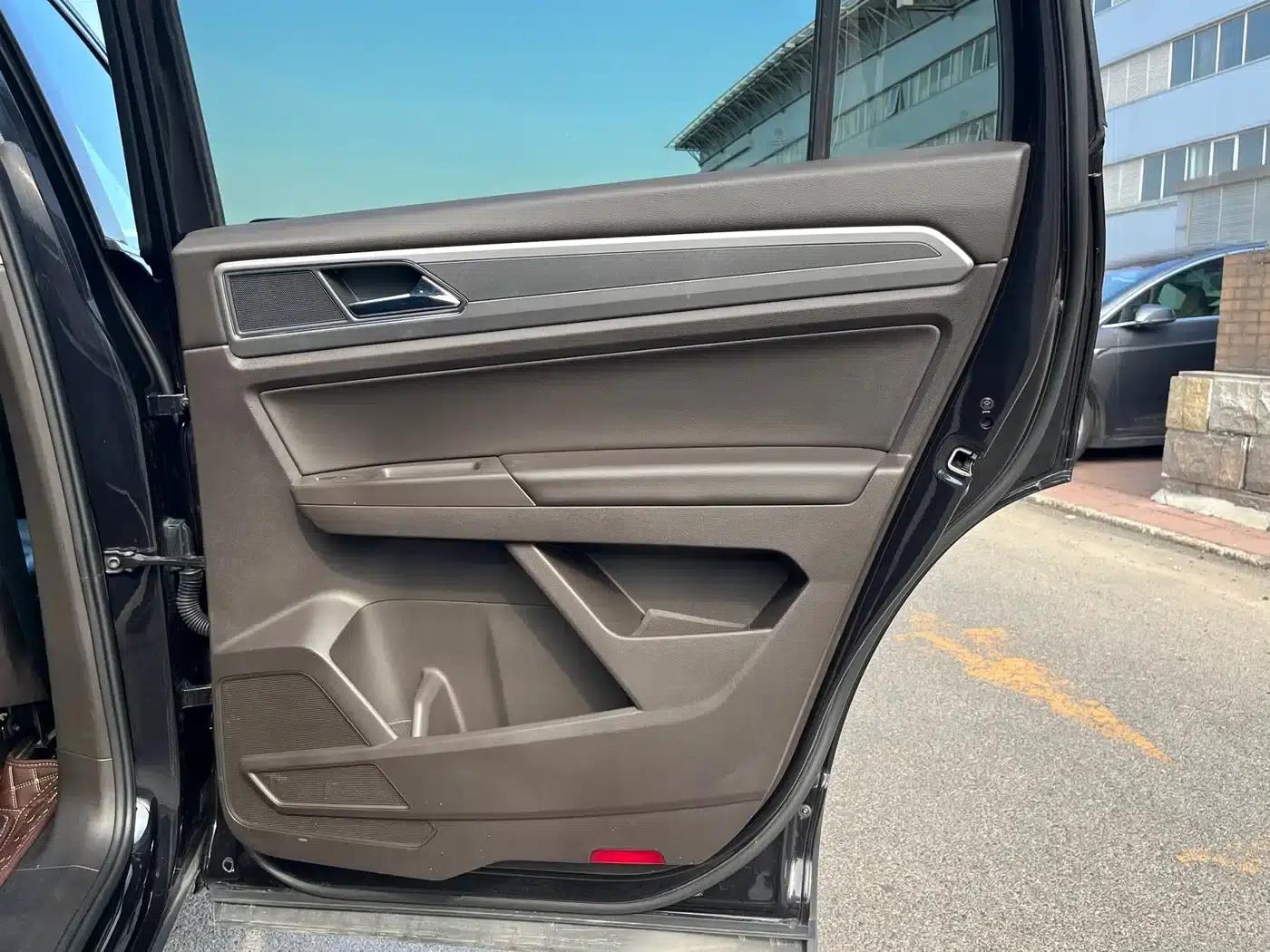 2017 Volkswagen Teramont 530 V6 AWD Luxury Edition — миниатюра 29