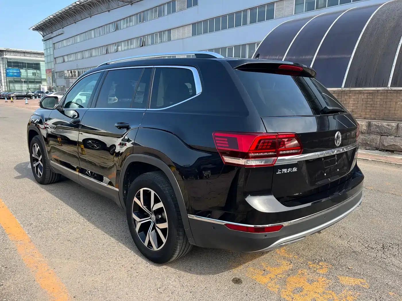 2017 Volkswagen Teramont 530 V6 AWD Luxury Edition — миниатюра 6