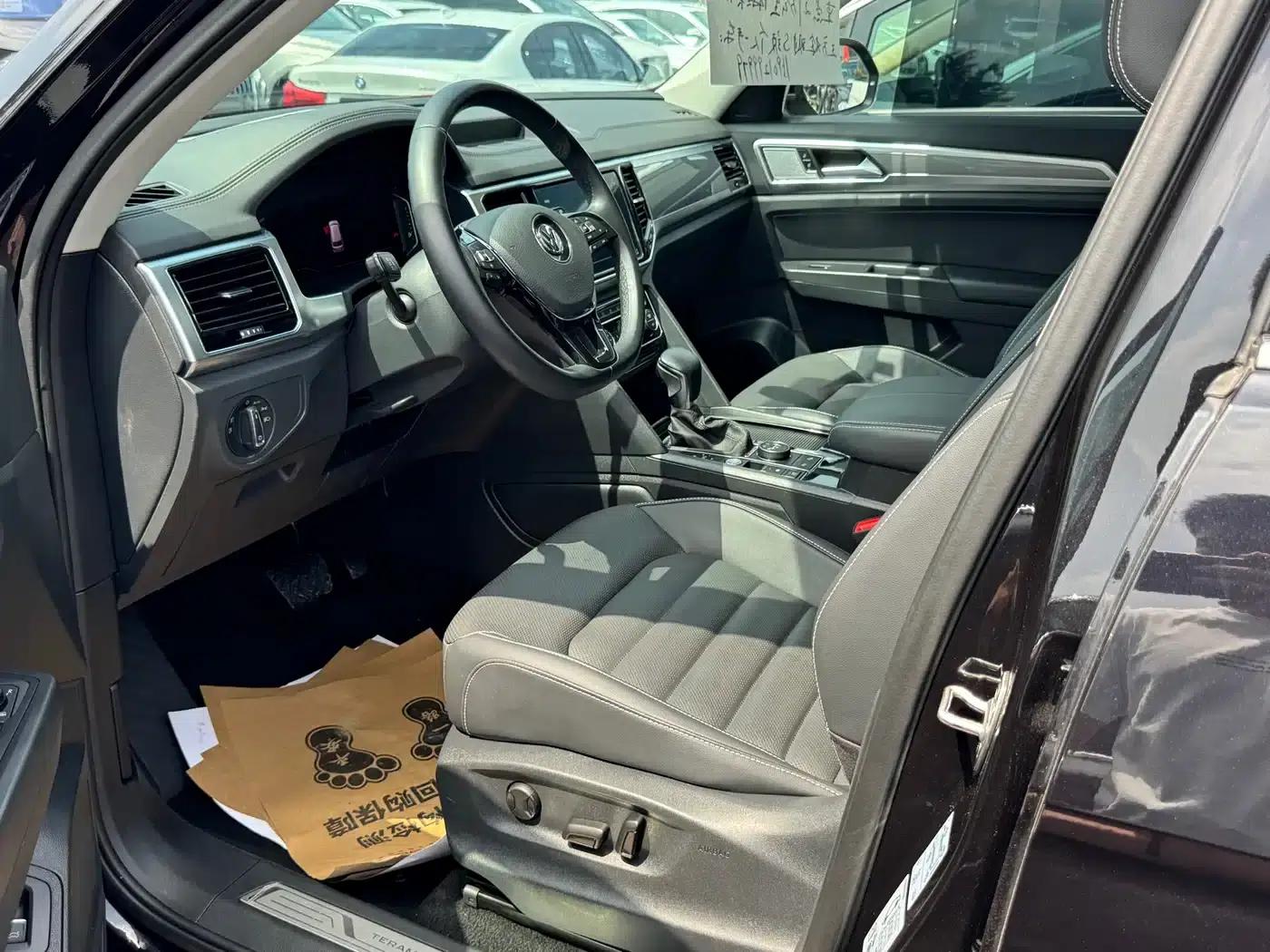 2020 Volkswagen Teramont 380TSI 4WD Luxury Edition (China VI Emission Standard) — миниатюра 2