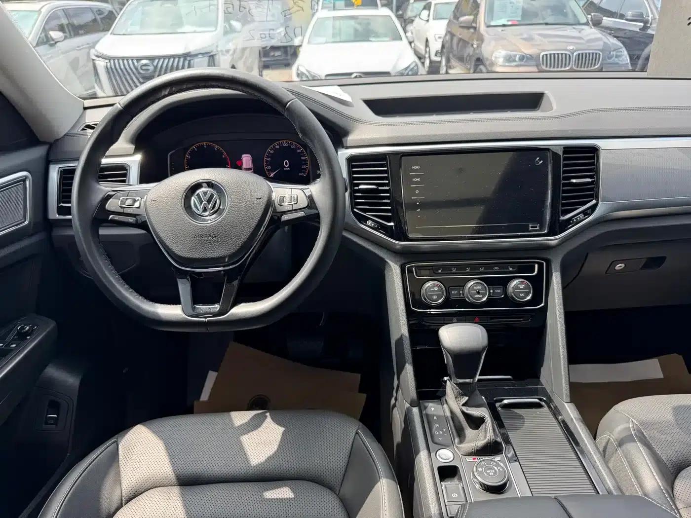 2020 Volkswagen Teramont 380TSI 4WD Luxury Edition (China VI Emission Standard) — миниатюра 12