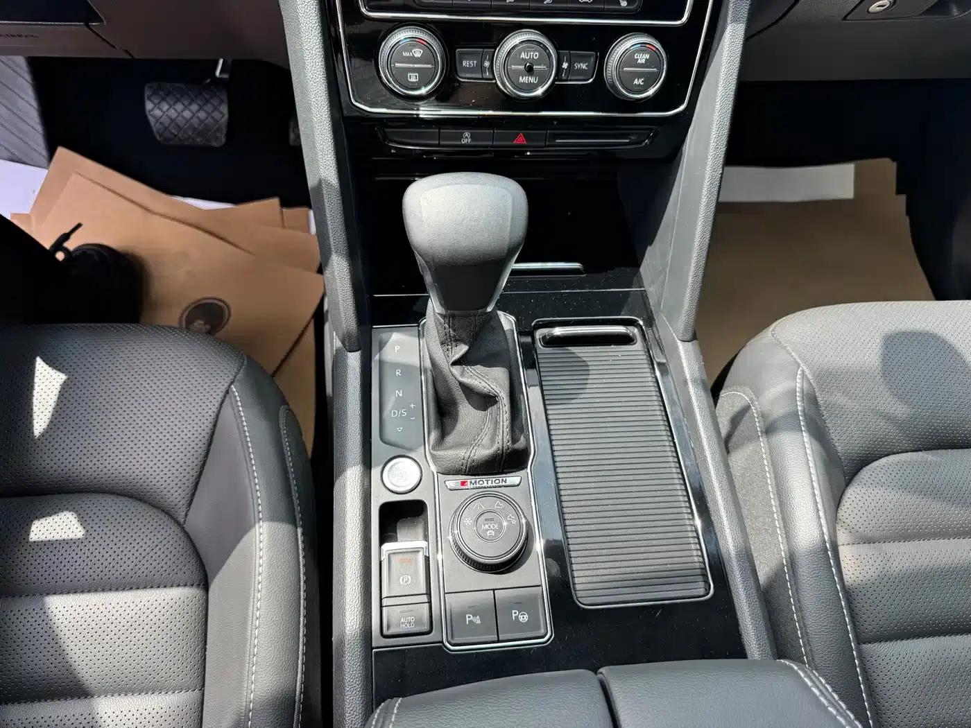 2020 Volkswagen Teramont 380TSI 4WD Luxury Edition (China VI Emission Standard) — миниатюра 9