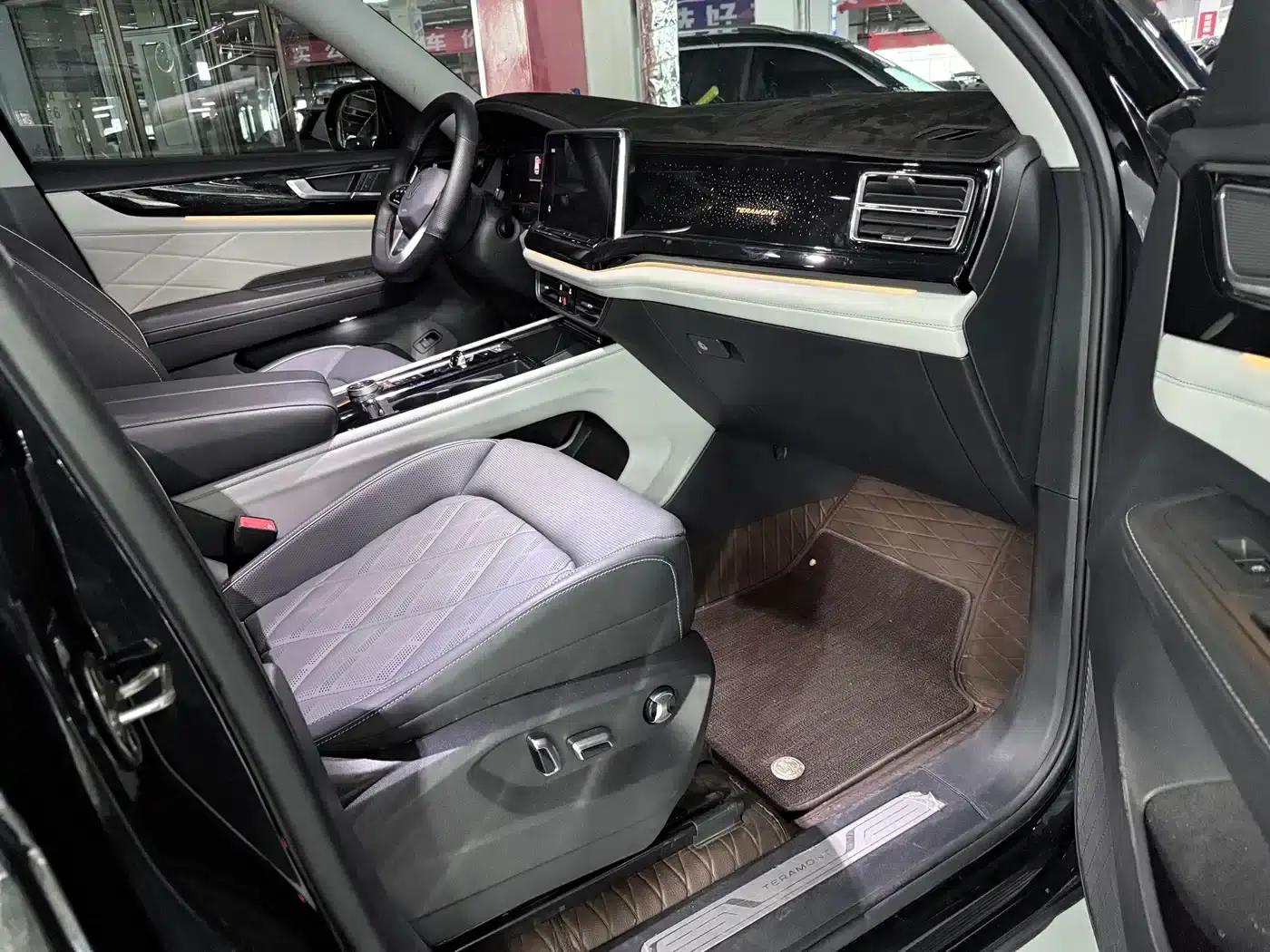 2023 Volkswagen Teramont Facelift 380TSI 4WD Luxury Edition — миниатюра 21